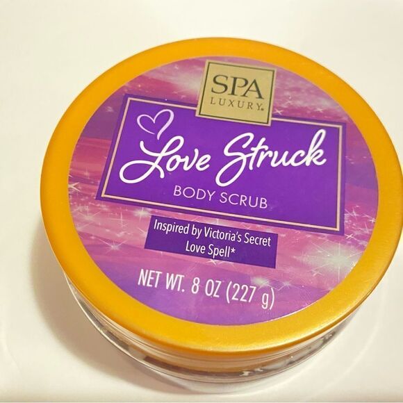 🛍️SPA LUXURY Love ❤️ Struck Body Scrub & Vanilla sugar Scent 8 OZ (227g) - Picture 5 of 10